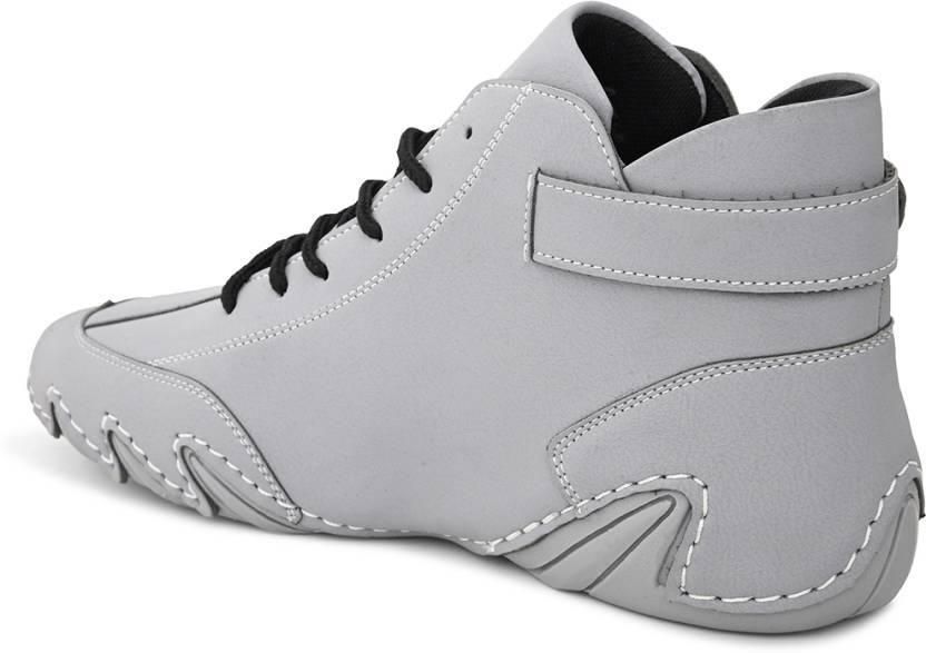 BOLLERO Casual Sneakers For Men's (Grey) - VAYARA
