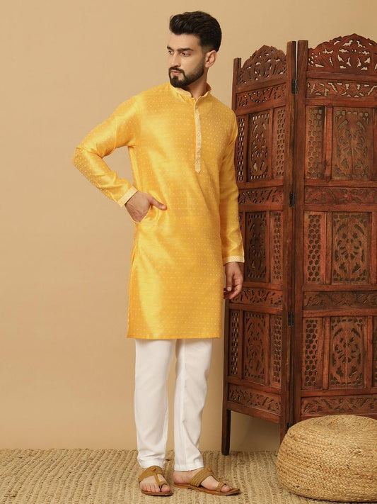 Men's Jacquard Solid Kurta Pyajama Set - VAYARA
