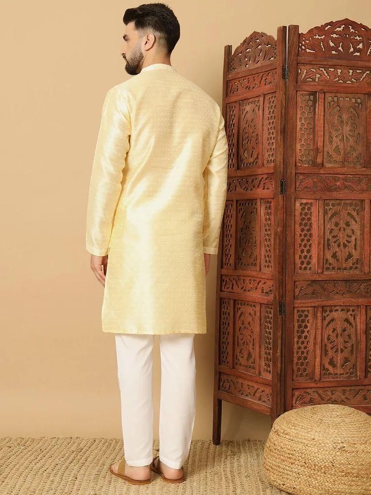 Men's Jacquard Solid Kurta Pyajama Set - VAYARA