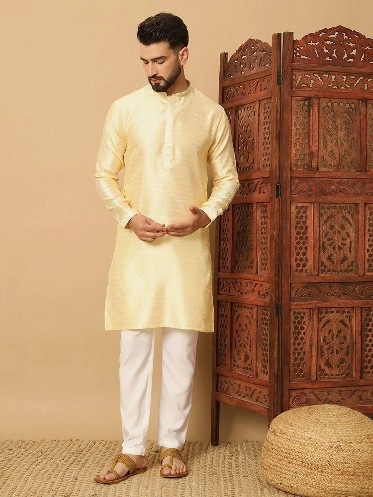 Men's Jacquard Solid Kurta Pyajama Set - VAYARA