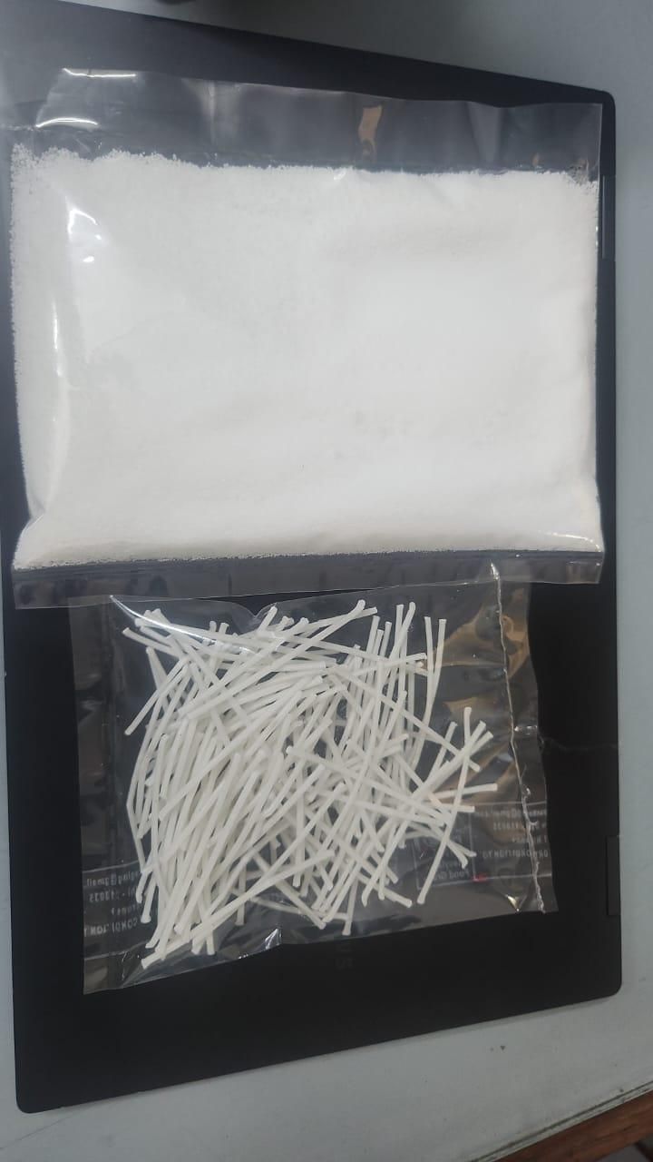 Pearl Soy Wax for Custom Candles 200gram + 50 Wicks - VAYARA
